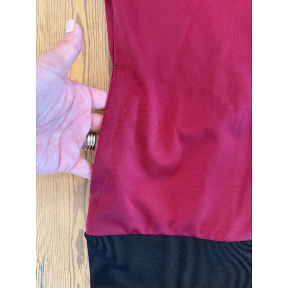 NWT Women’s Umbro Double Diamond Jacket Aztec Maroon Black Large - Picture 6 of 7